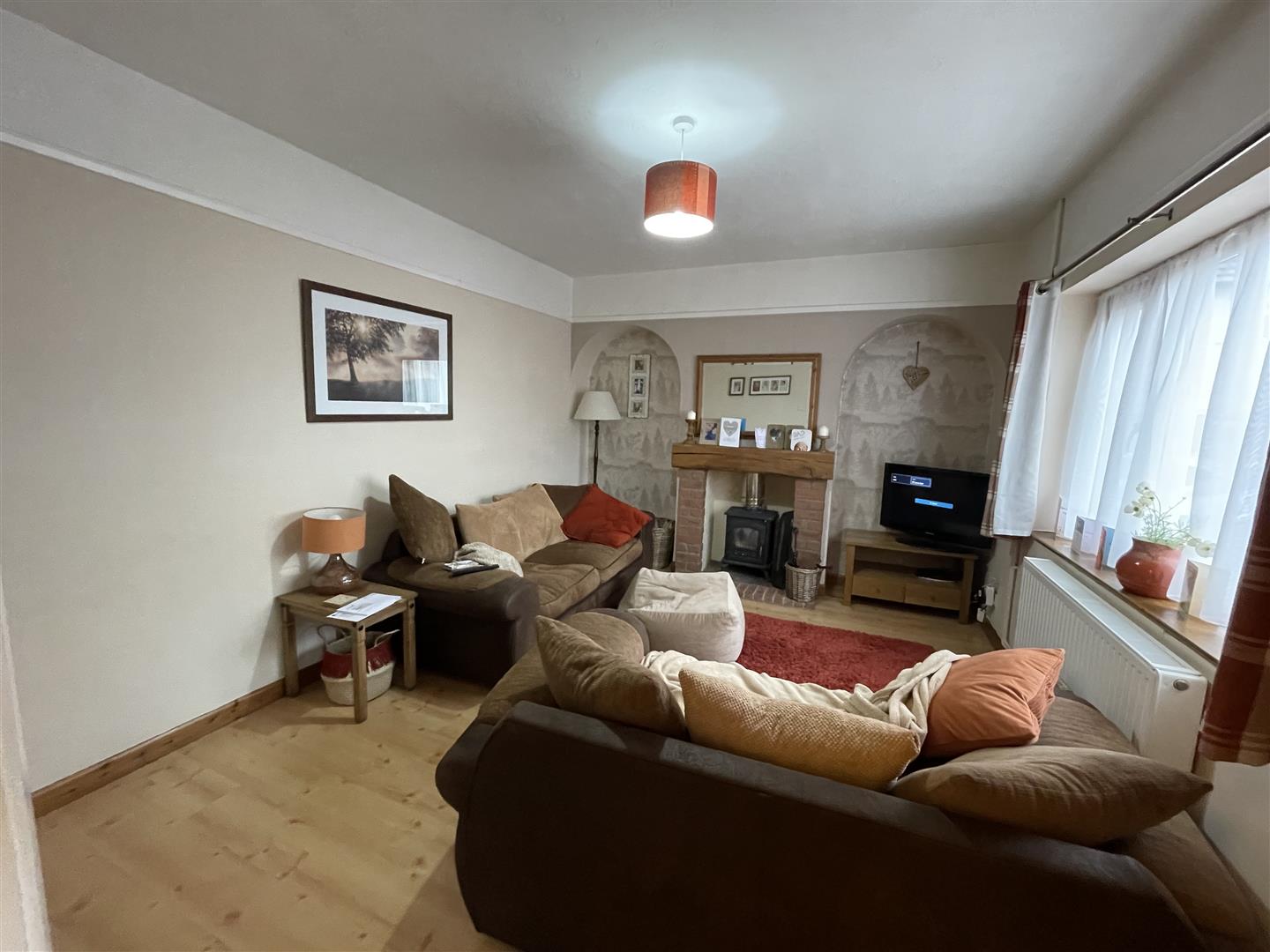 SITTING ROOM